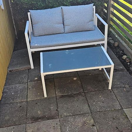 Lgh Lillemor, Naera Havet, Staden Och Naturen Strömstad Exteriör bild
